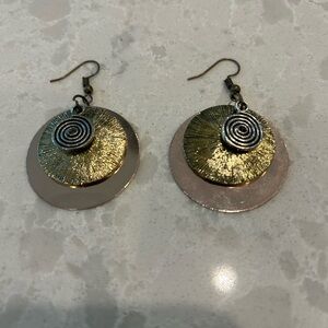 Great looking mixed metal earrings